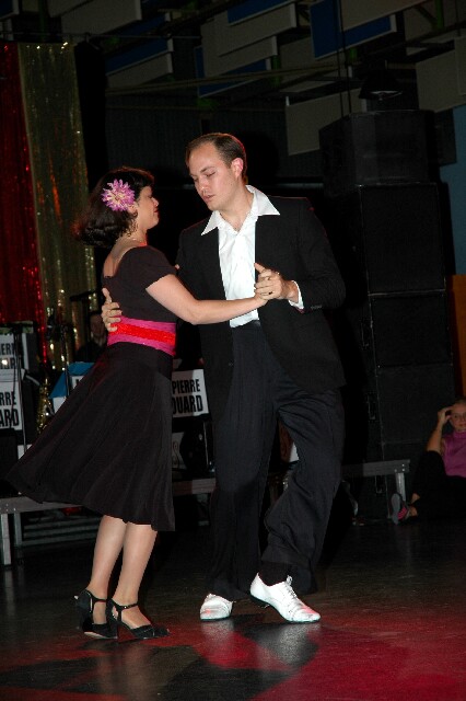 min 2005 11 12 fous swing 186